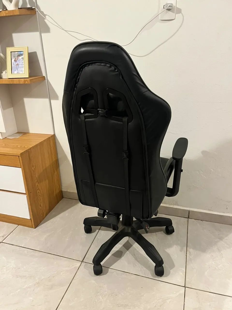 Cadeira gamer muito nova  - Foto 3