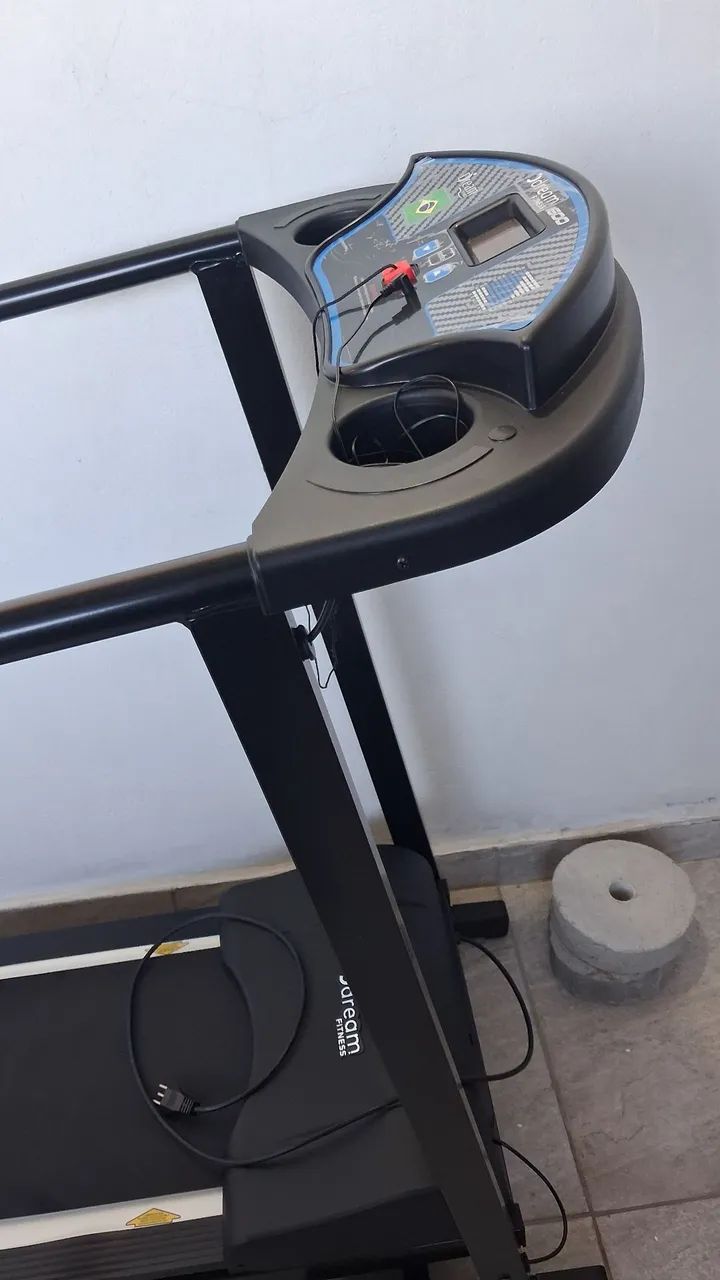 Esteira elétrica praticamente nova comprei e consegui usar - Foto 2