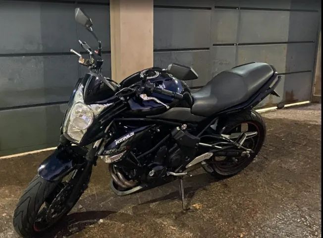 Kawasaki ER-6N - Foto 2