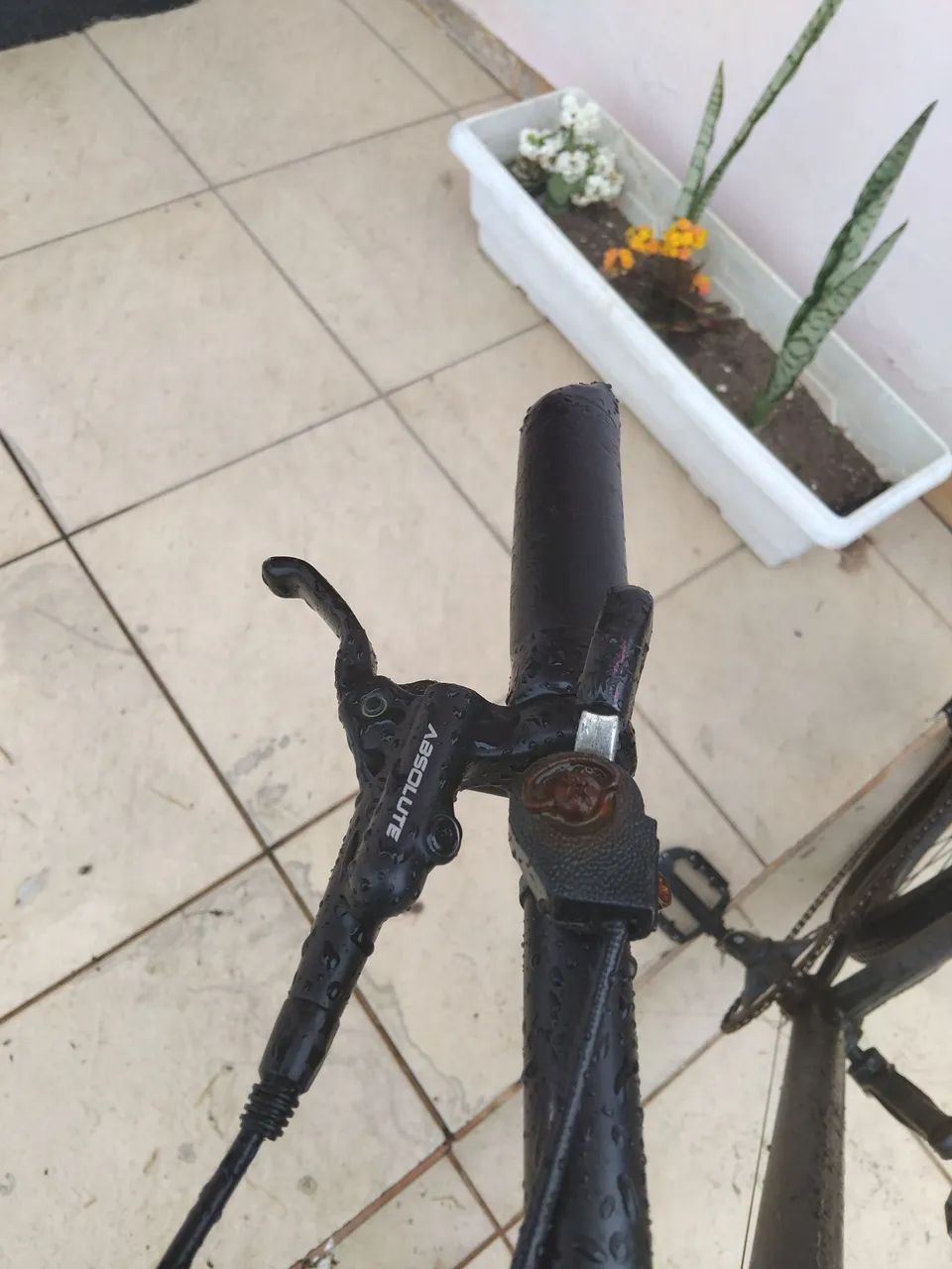 MTB ARO 29 - PRONTA PRA RODAR VENDO & TROCO! - Foto 4