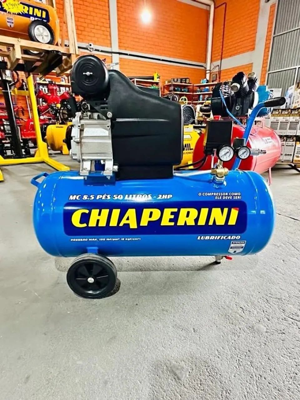Compressor de ar 50L 120psi Motor 2HP Chiaperini (Loja/Novo)