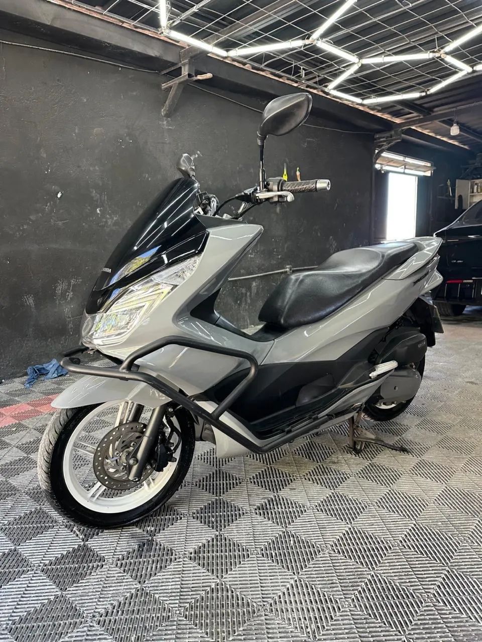 moto pcx  - Foto 4