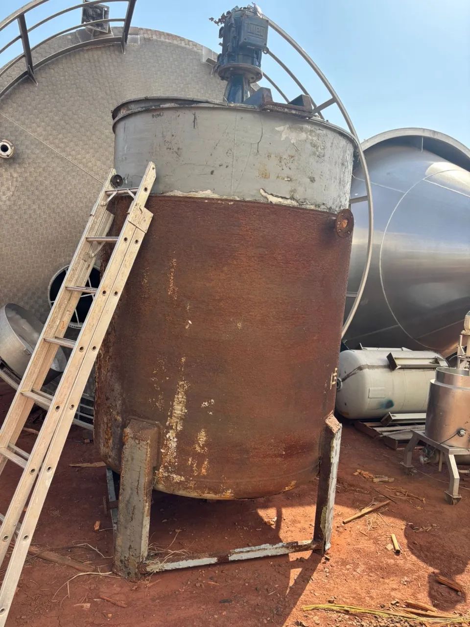 Tanque Misturador Encamisado em Aço Inox 5.000 Litros Agitação Tipo Cowles - Foto 2