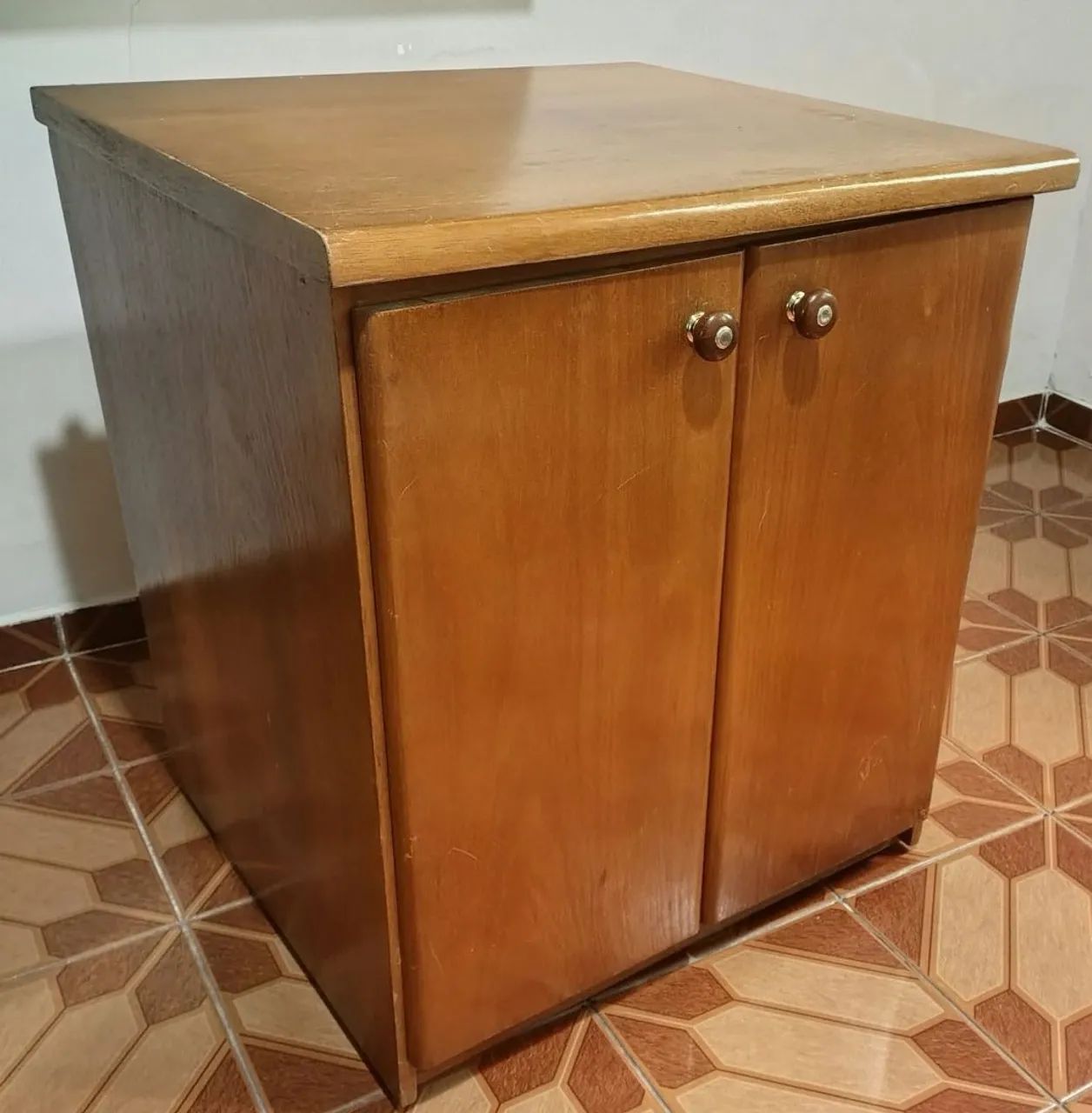 Cômoda madeira maciça 