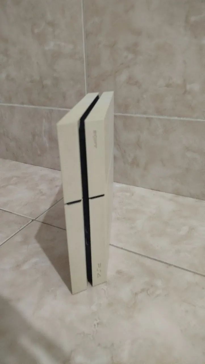 PlayStation 4 Fat - Ótimo Estado - Foto 3