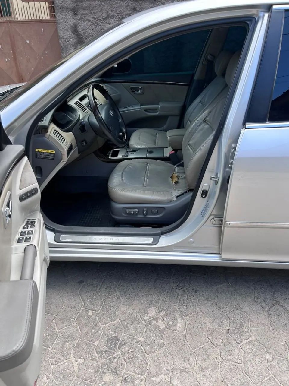 Hyundai Azera AZERA GLS 3.3 V6 24V 4p Aut. 2010