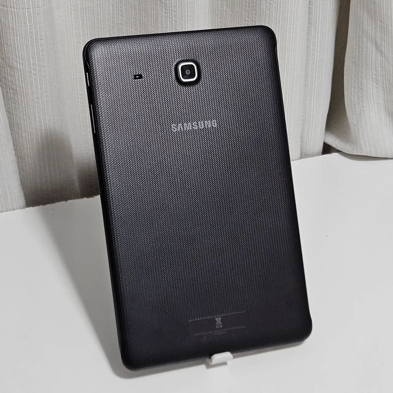 Tablet Samsung Galaxy Tab E 9.6", Android 8.1. ÚLTIMAS UNIDADES *leia o anúncio*<br> - Foto 5