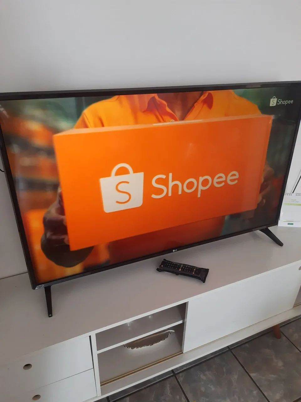 Tv LG 49 polegadas LCD LED - Foto 2
