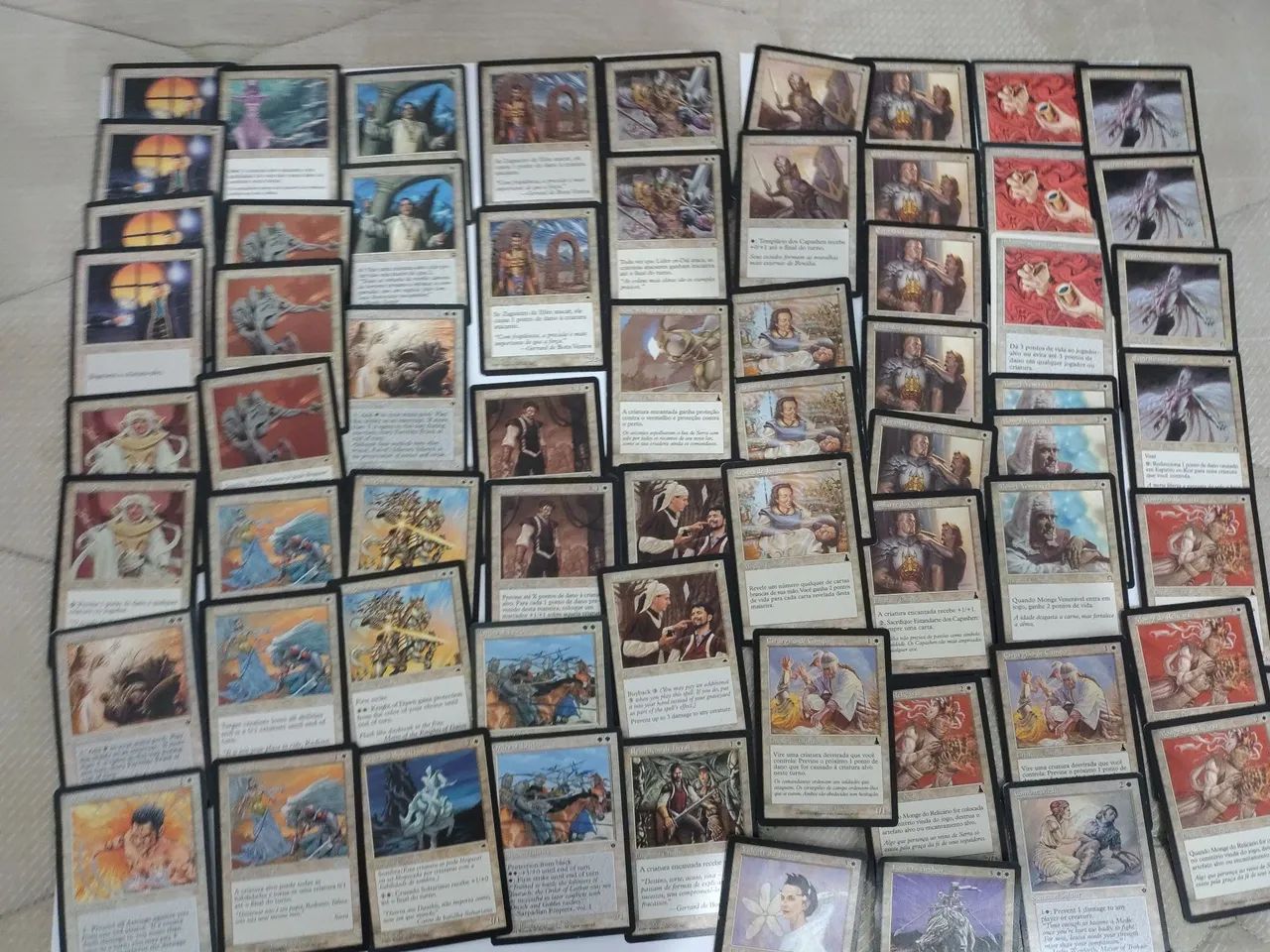 Vendo lote de cartas antigas Magic gathering 