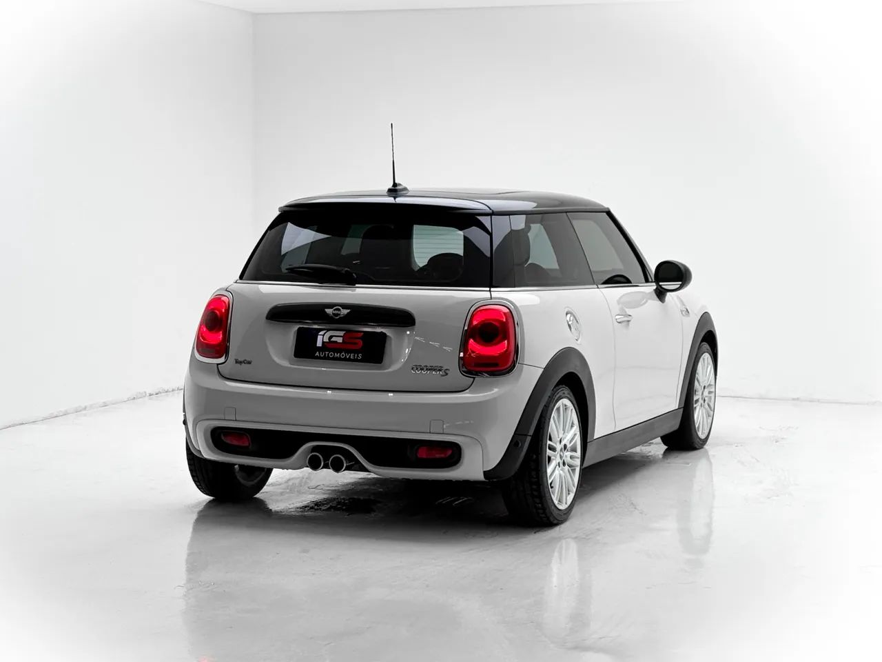 Mini Cooper S 2.0 Turbo 16V 3P Aut. 2017 - Foto 2