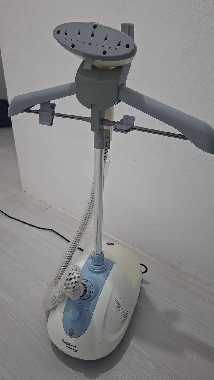 Passadeira a vapor Britânia  - Foto 3