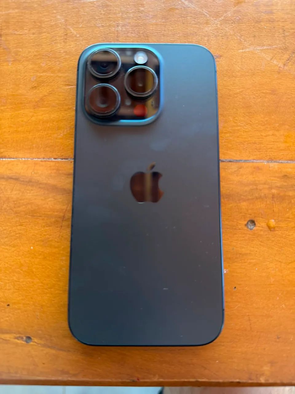 Iphone 15 Pro - Foto 3