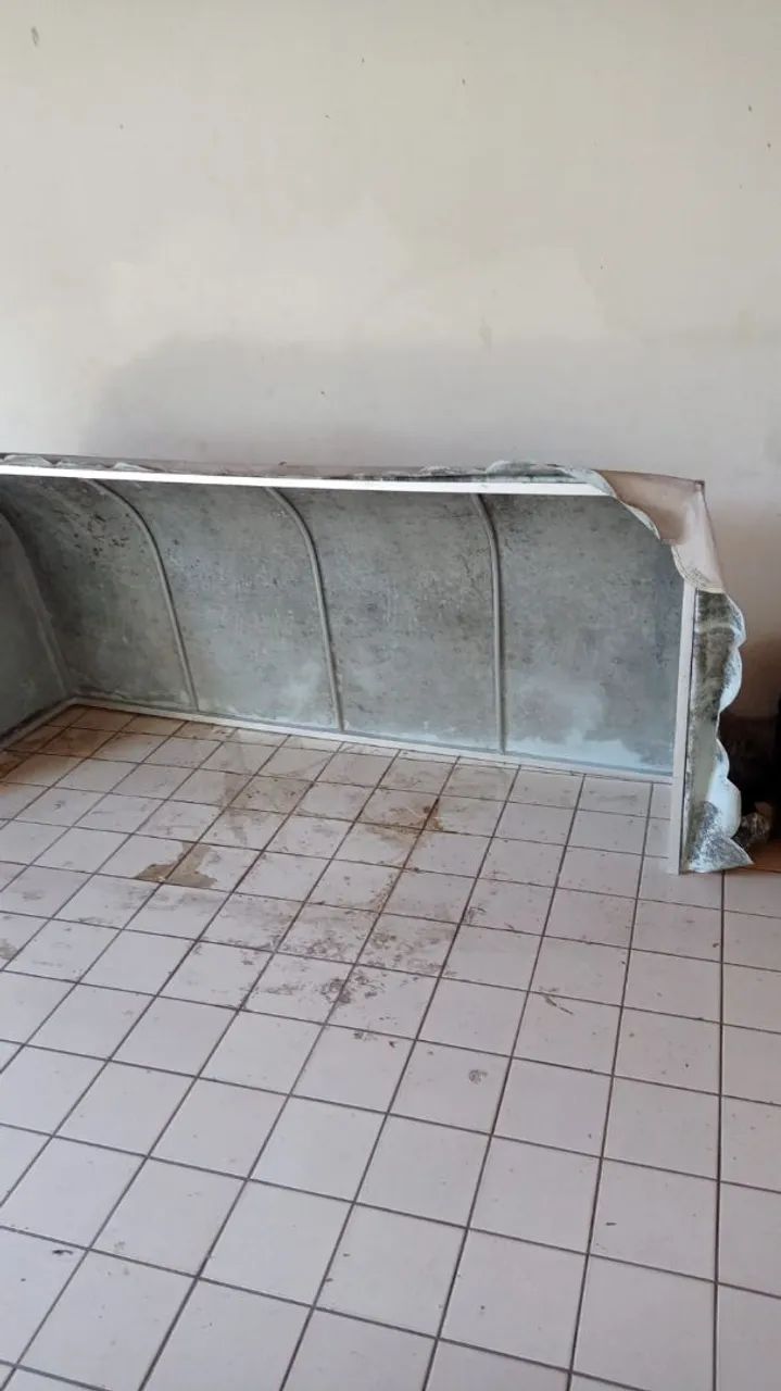 Grade e toldo