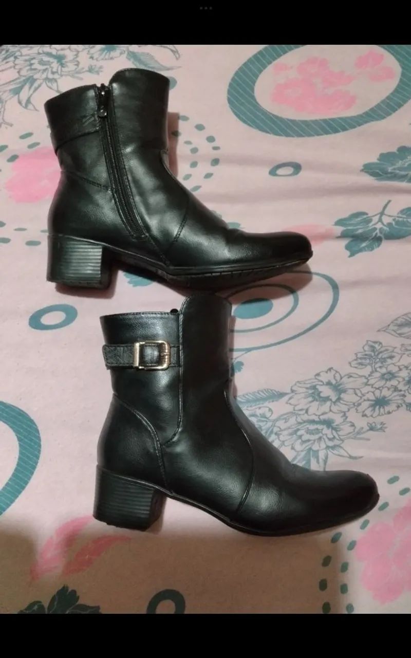 Bota mooncity tamanho 38 