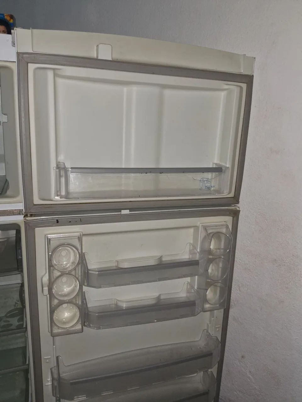 Vende-se   geladeira   - Foto 2