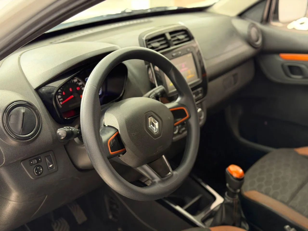 Renault Kwid Outsider 1.0 Flex 12V 5P Mec. 2022 - Foto 5