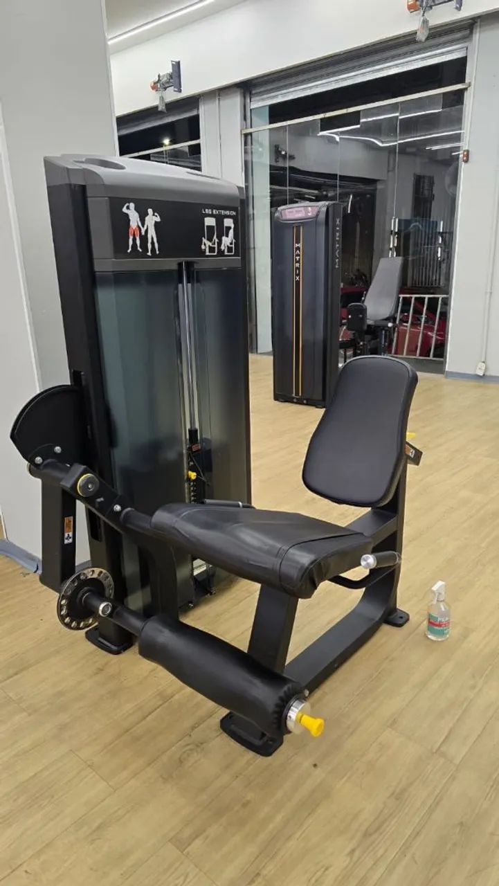 Equipamentos de academia 