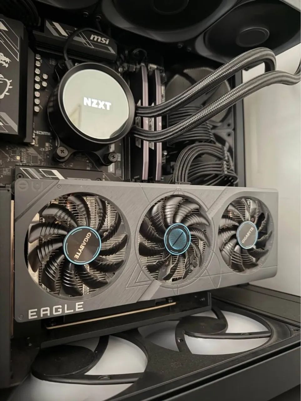 RTX 4060 8GB GIGABYTE EAGLE - Zeraaa!
