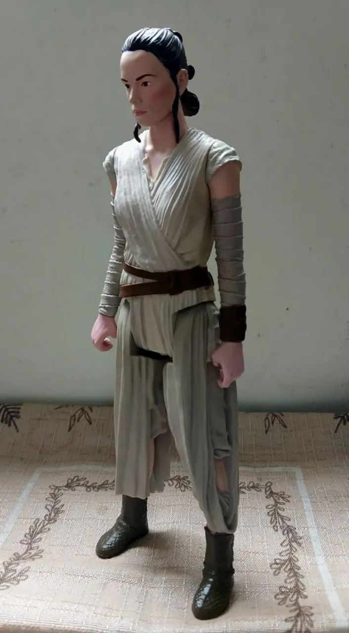 Boneca Rey Star Wars Hasbro  - Foto 3