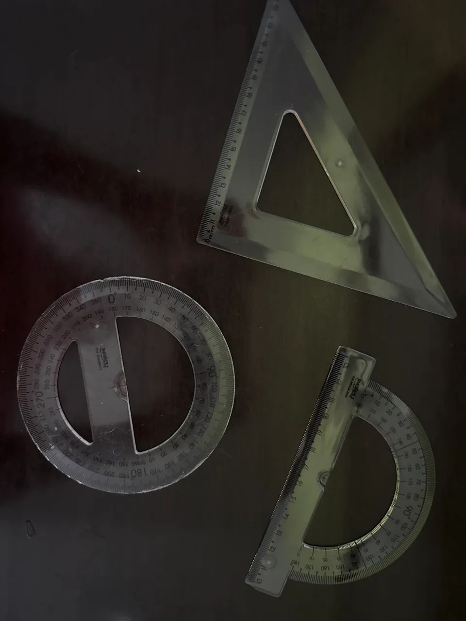 Vendo réguas para geometria 