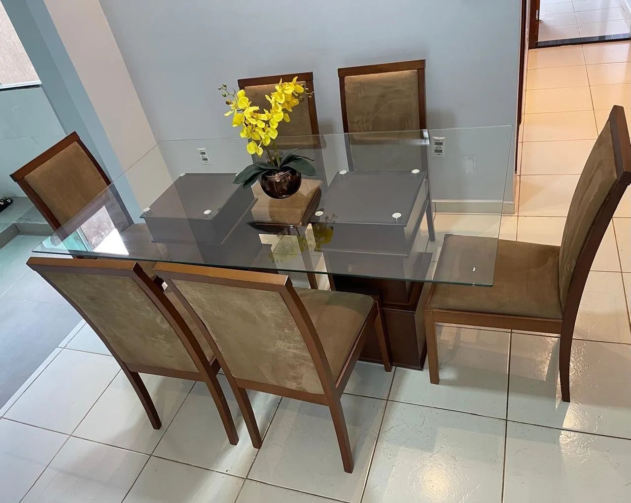 Mesa com 6 cadeiras - Foto 3