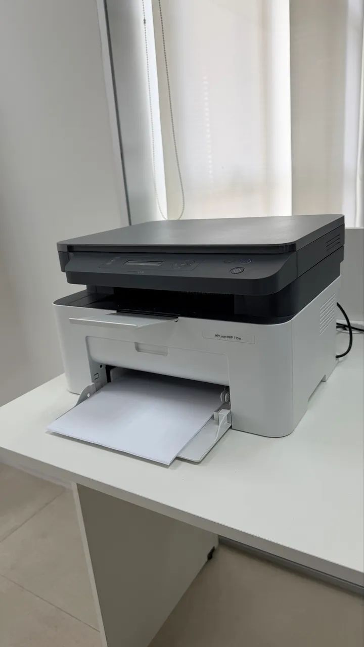 Impressora HP Laser MFP 135w - Foto 2