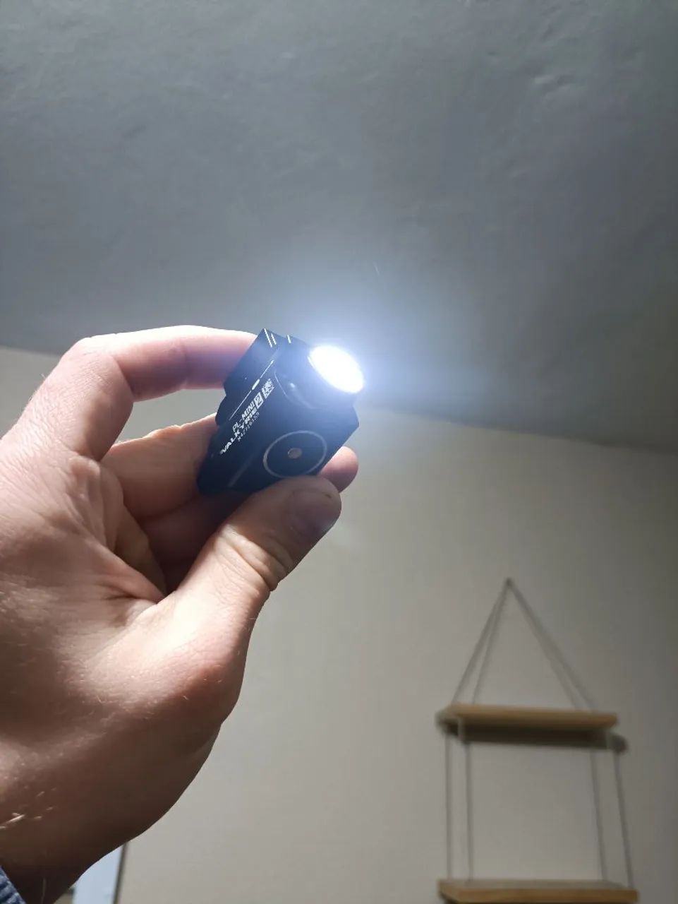 LANTERNA OLIGHT PL 2 MINI 600 LUMENS  - Foto 4