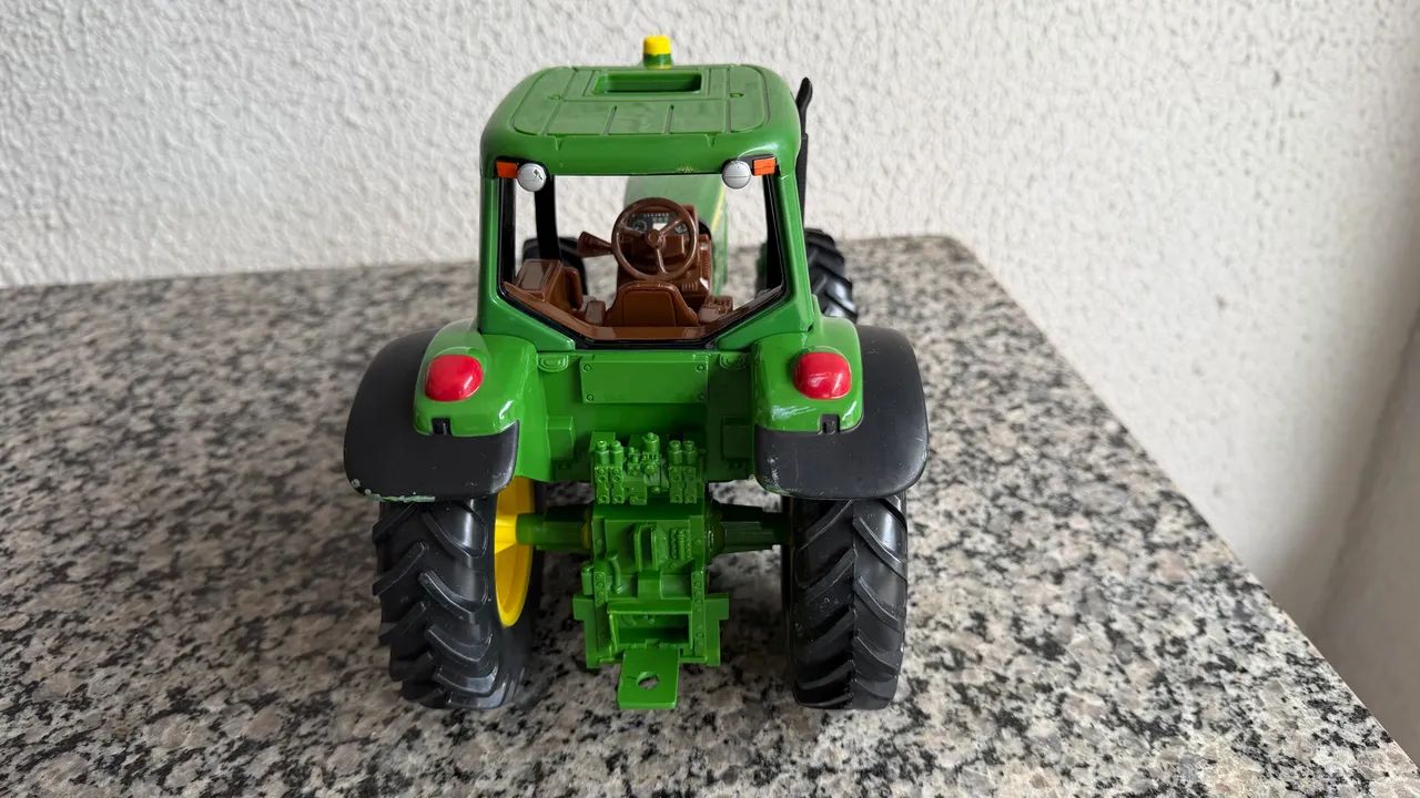 Miniatura trator John Deere 1/16 - Foto 3
