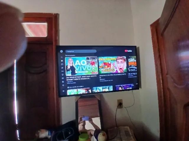 Smart TV 42 polegadas semi nova por 600 menor preço SO O CONTROLE baixado... *