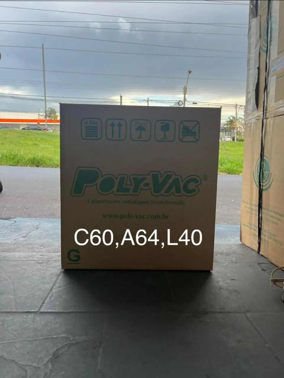 C caixa de papelão duplo reforçado