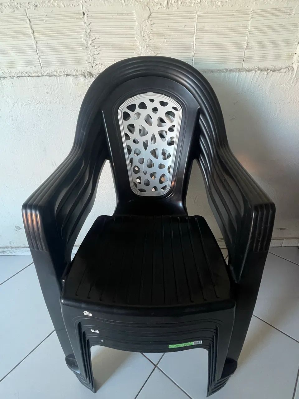     4 Cadeiras Plásticas Reforçadas Topplast - Sem Uso - Foto 2