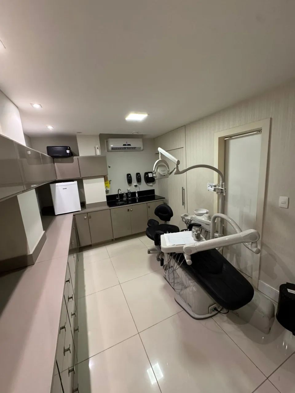 SALA COMERCIAL PLANEJADA À VENDA ? PRAIA DOS CAVALEIROS | MACAÉ - Foto 3