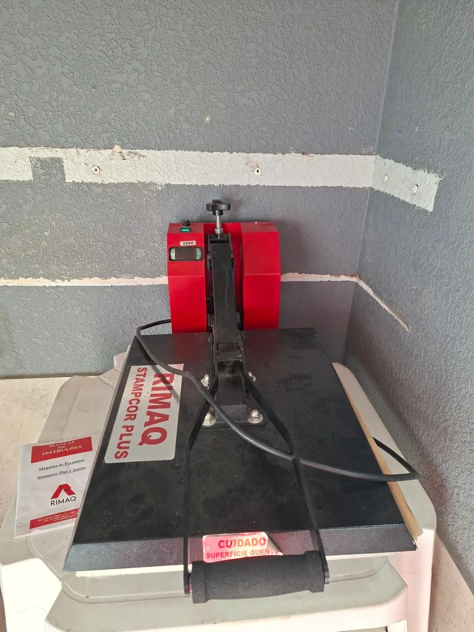 Prensa térmica para estampar camisetas e outros itens  - Foto 2