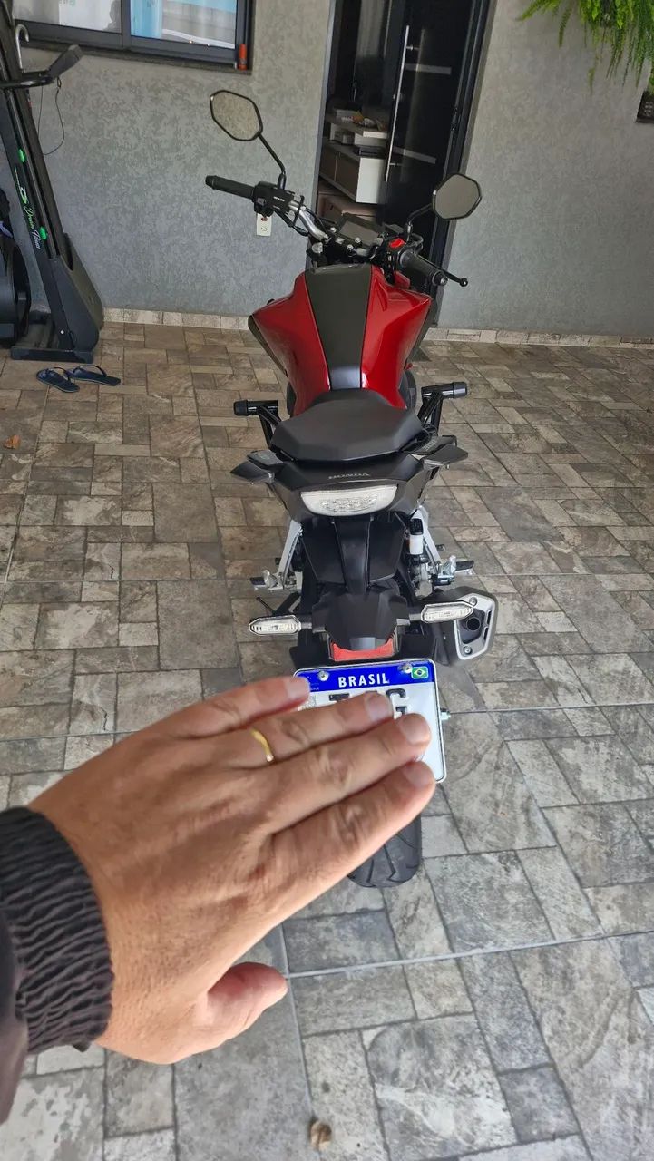 CB 300F - Baixa Quilometragem - Estado de Nova - Foto 4