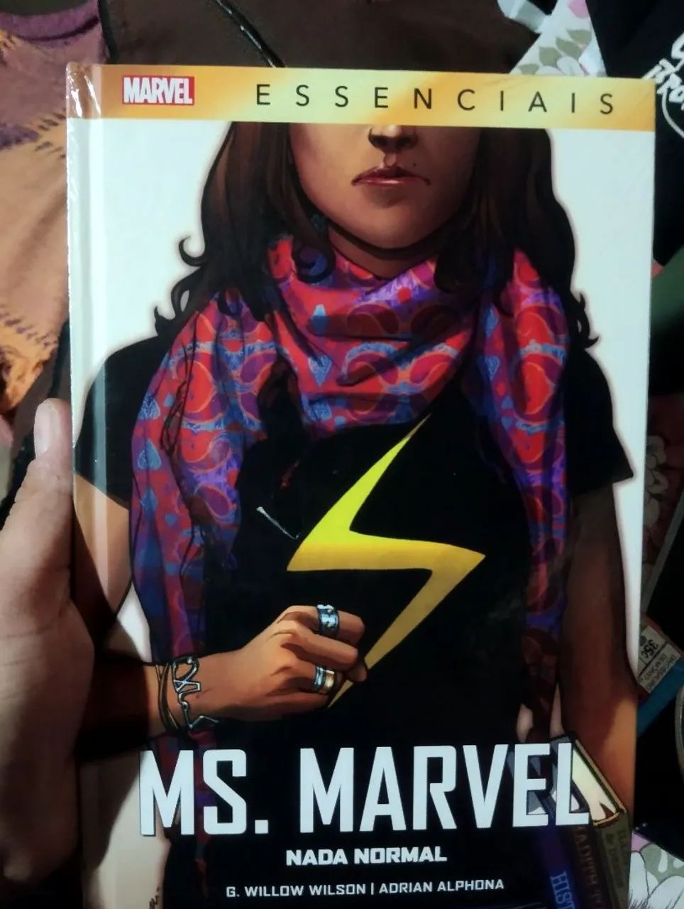 HQ Ms. Marvel: Nada Normal (Marvel essencial) (lacrada)