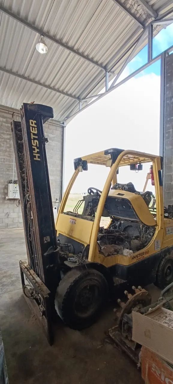 Lote 2 Empilhadeiras Hyster H60 (2011 e 2017) - Para Reforma (Com NF) - Foto 4