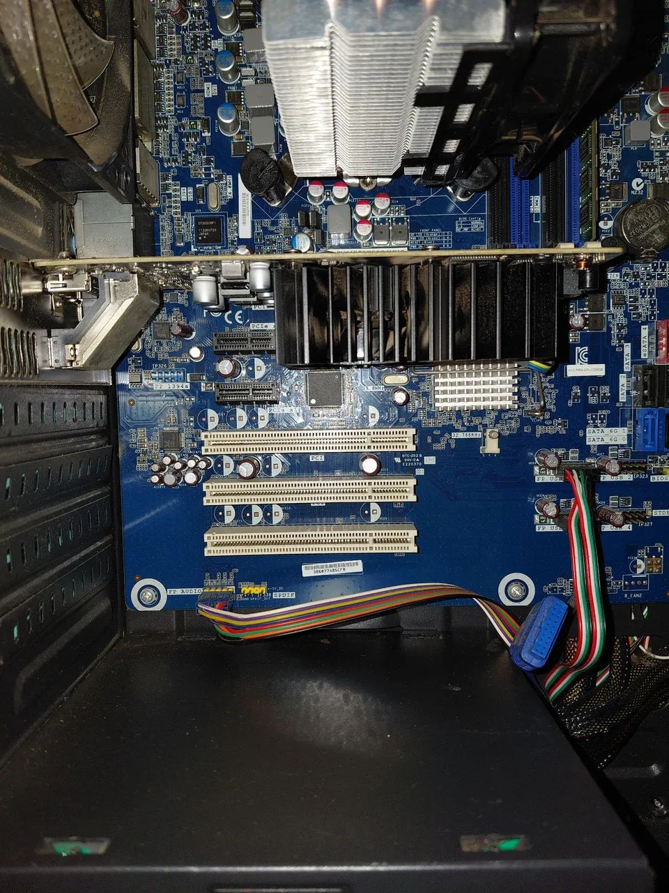 PC Gamer antigo (para retirada de peças) - Foto 3
