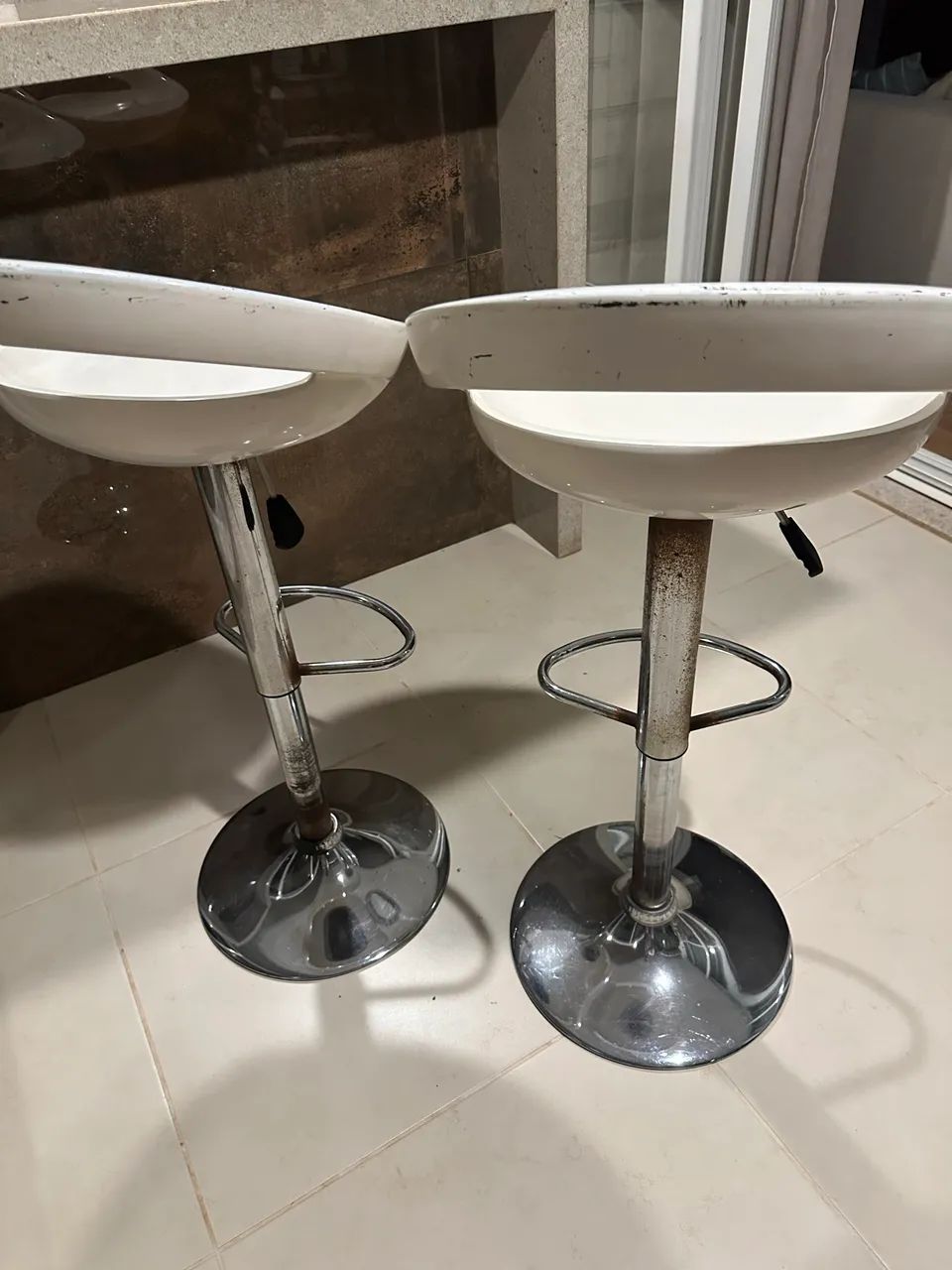 2 Banquetas  - Foto 3