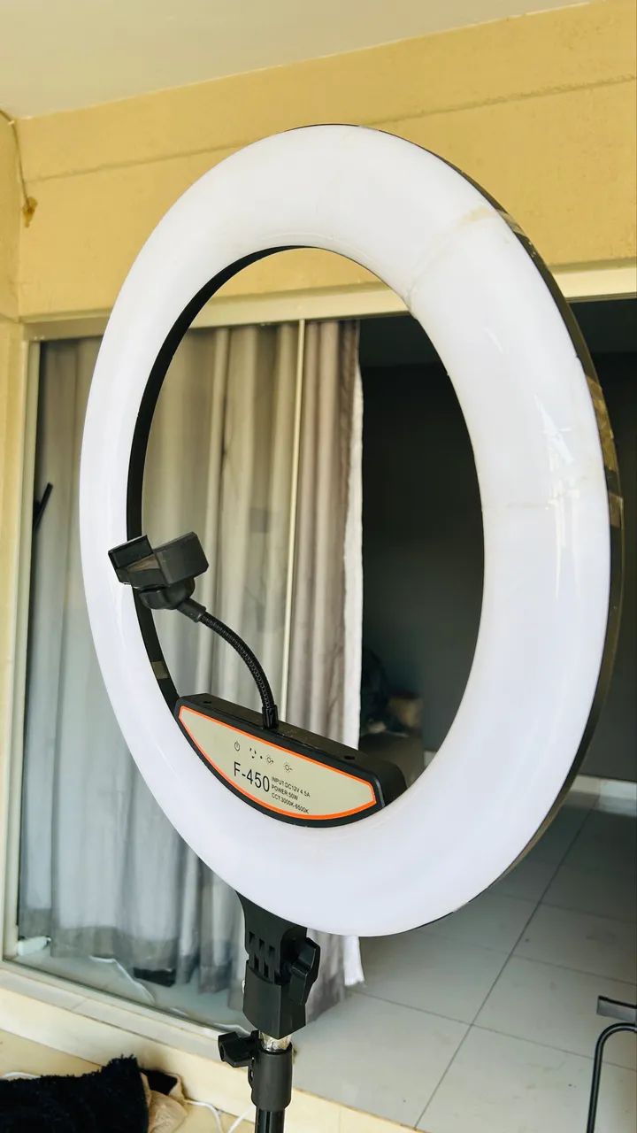 Ring light 