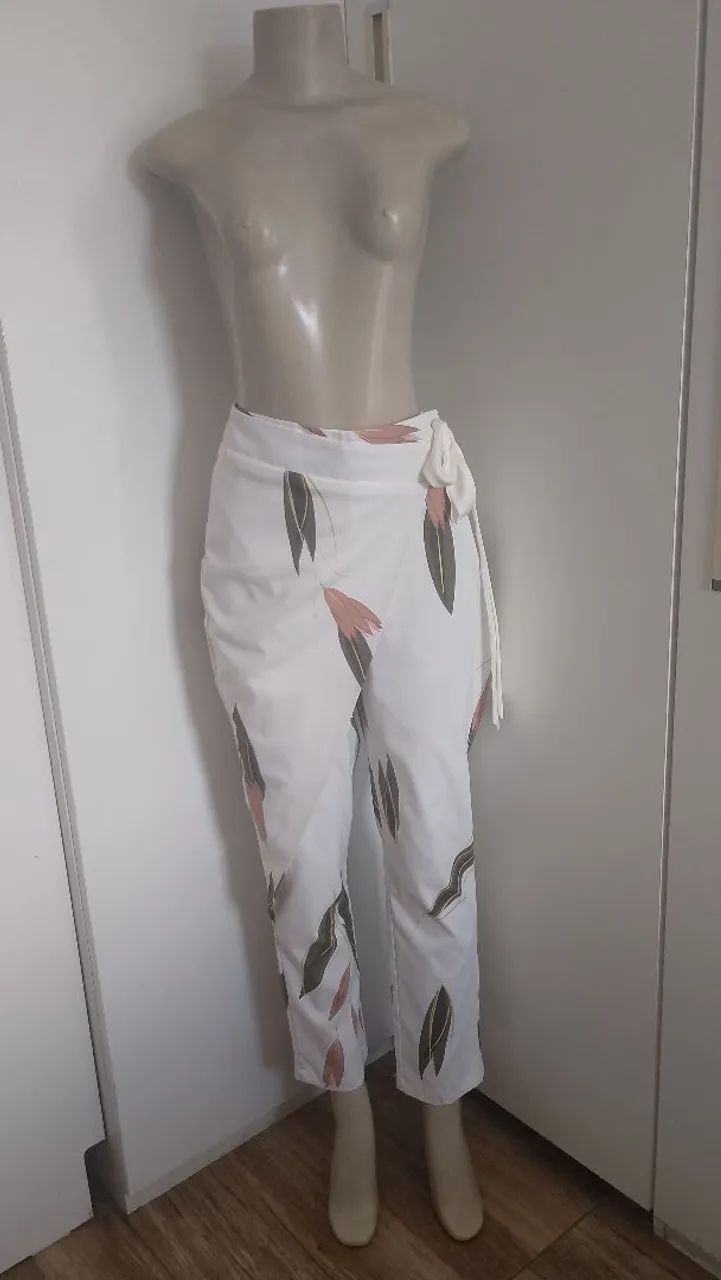 Calça lança perfume 40