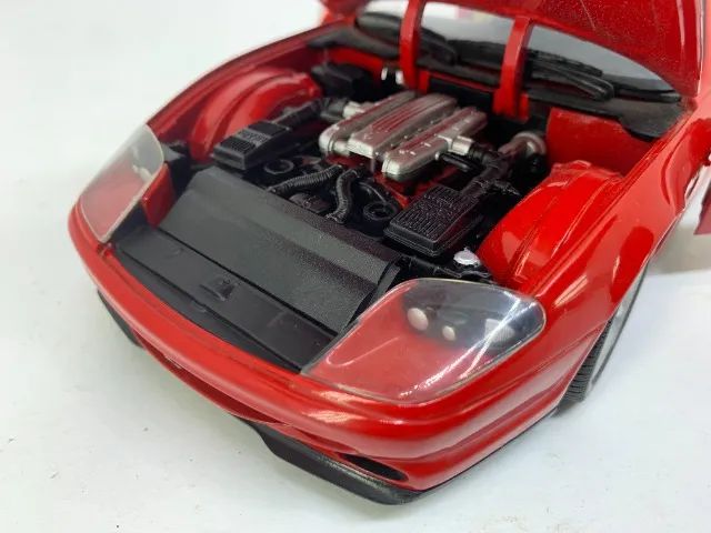 Miniatura Ut Models 1/18 1996 Ferrari 550 Maranello - Maravilhosa