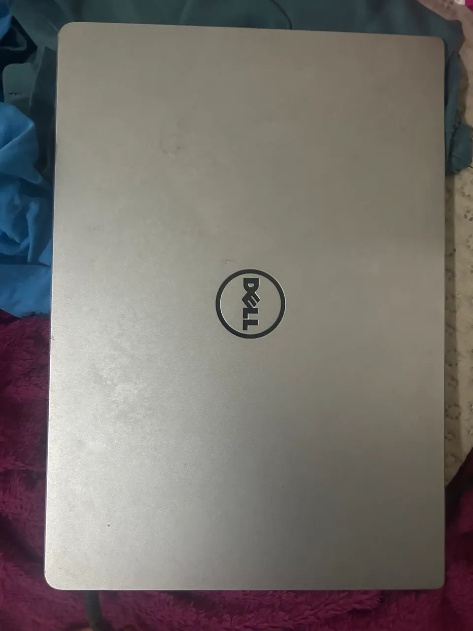 Notebook Dell Inspiron 7460