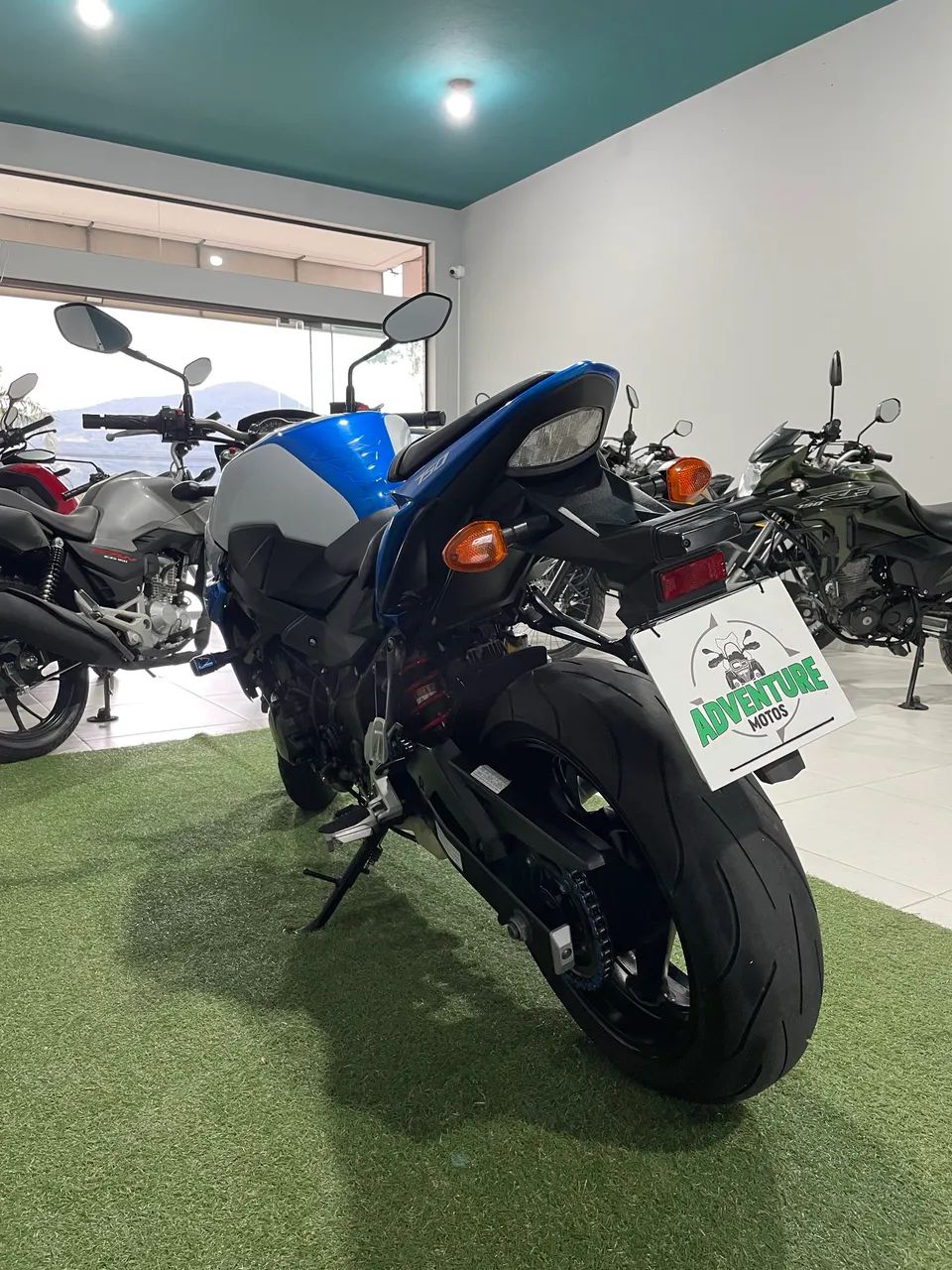 SUZUKI - GSR 750 ZA  - Foto 5