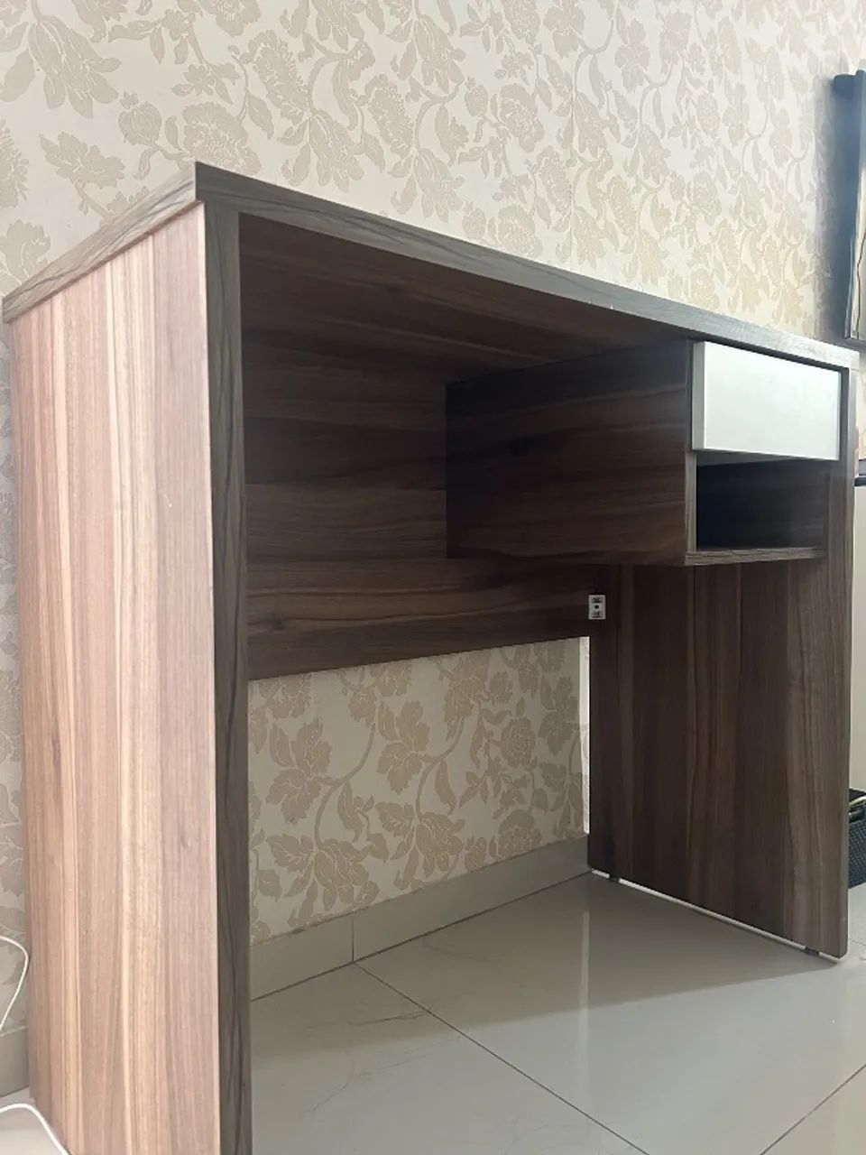 Escrivaninha  - Foto 2
