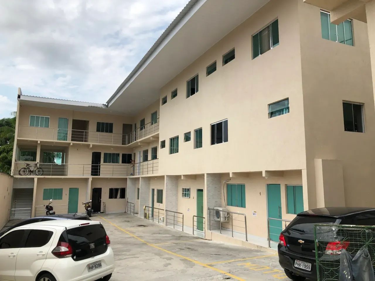 APARTAMENTO tipo KITNET em PETRÓPOLIS