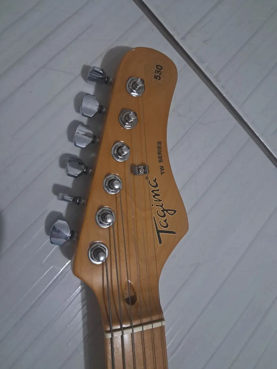 Guitarra strato Tagima TG-530 com Capa - Foto 3