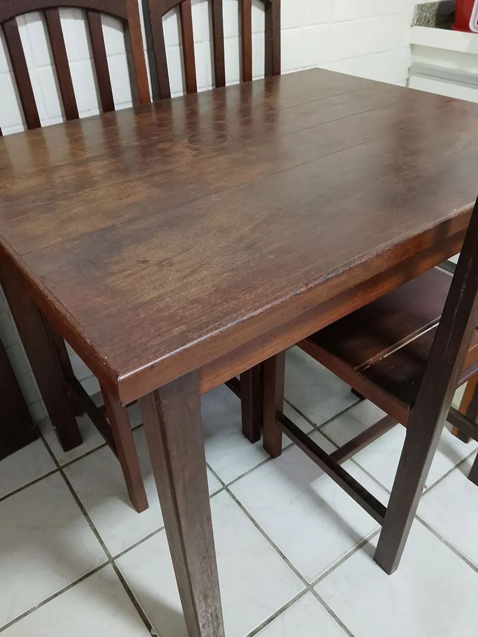 Mesa Madeira com 4 cadeiras  - Foto 2