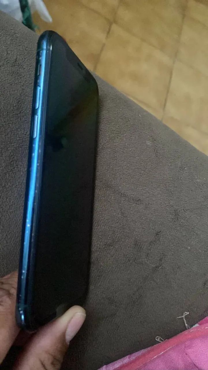 iPhone 11 pro 64GB impecável por 800 - Foto 3