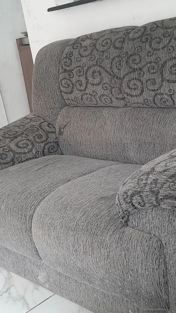 Vendo sofá usado em ótimo estado  - Foto 2