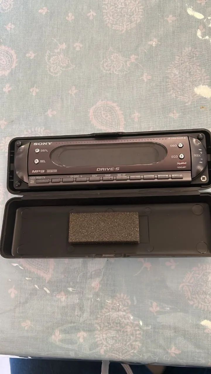 Vende-se Várias Frente de Toca CD